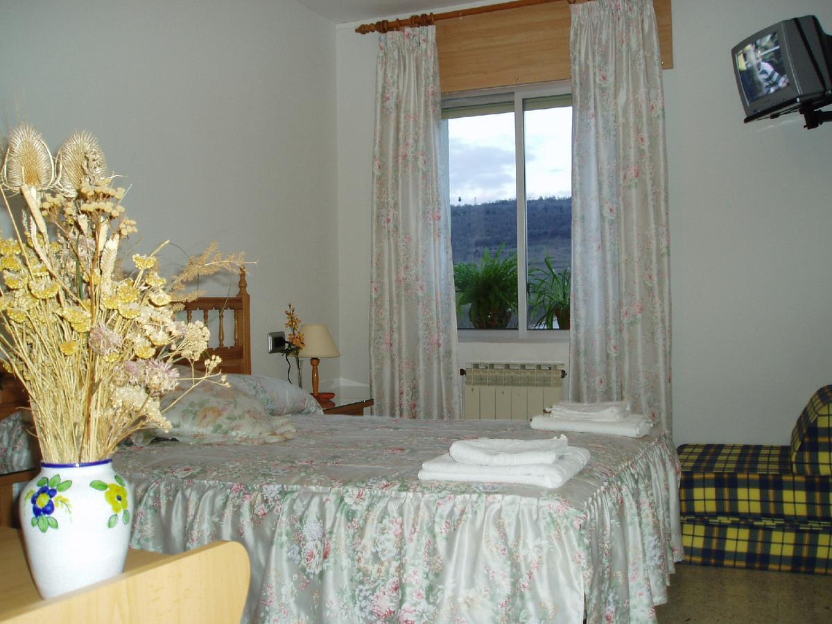 Apartamentos Jucar - Hotel Rural Tragacete Dış mekan fotoğraf
